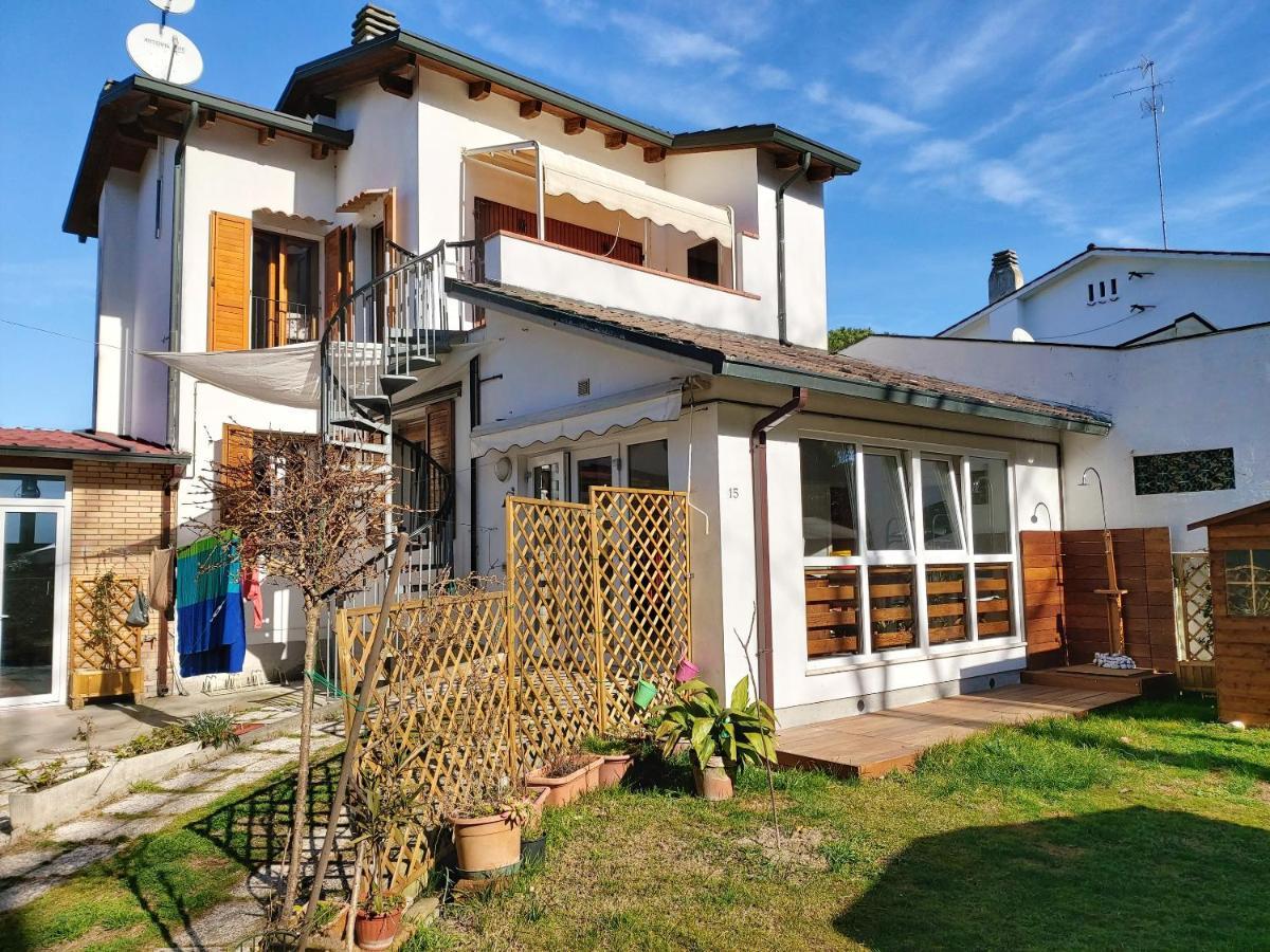 Charming House In Marina Di Ravenna With Fenced Garden Villa Luaran gambar